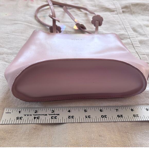 Furla Powder Baby Pink Mauve Lavender Shoulder Bag Leather Bucket Purse Vintage - Picture 13 of 15
